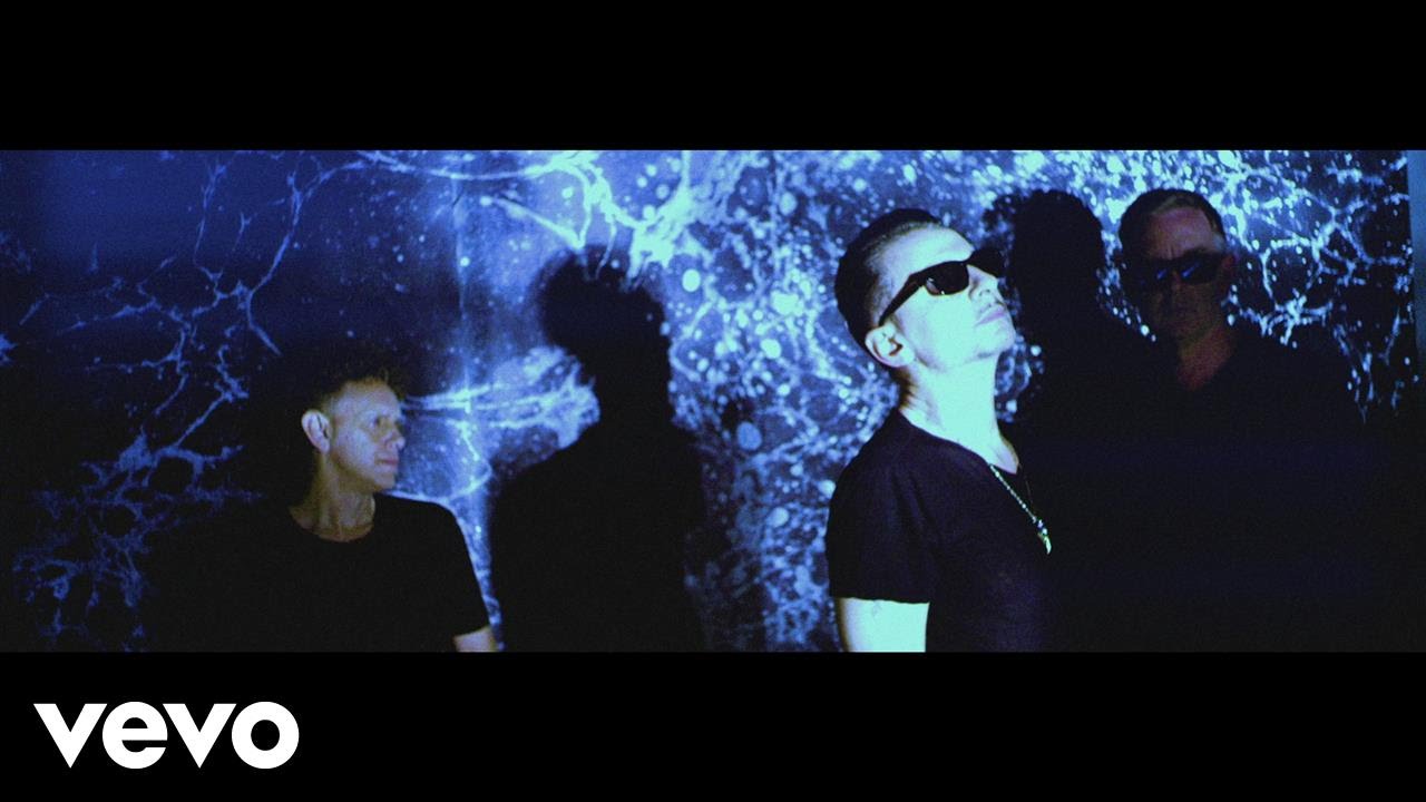 Novo Clip = “Depeche Mode – Going Backwards”