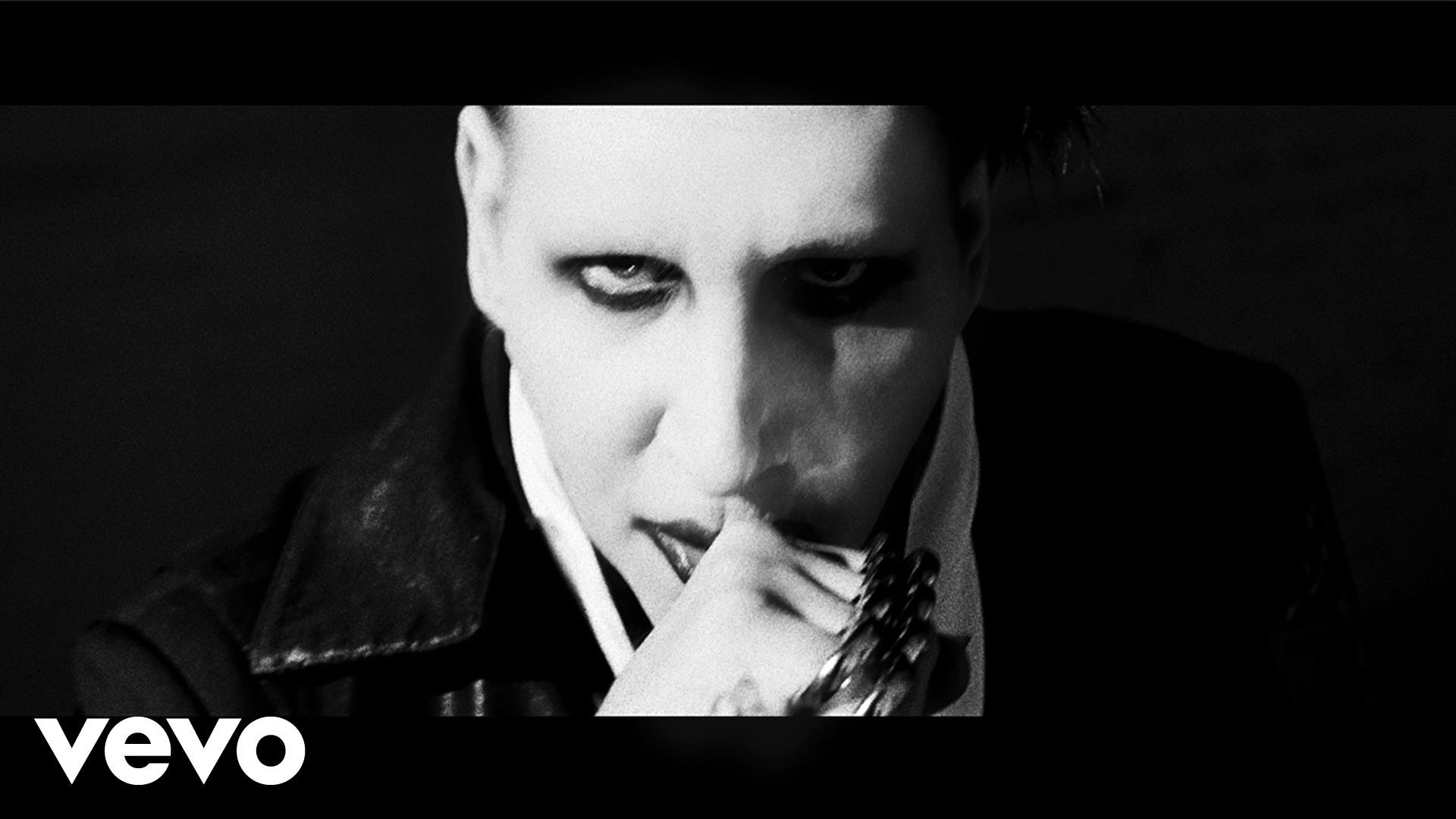 Novo Clip = “Marilyn Manson – The Mephistopheles Of Los Angeles”