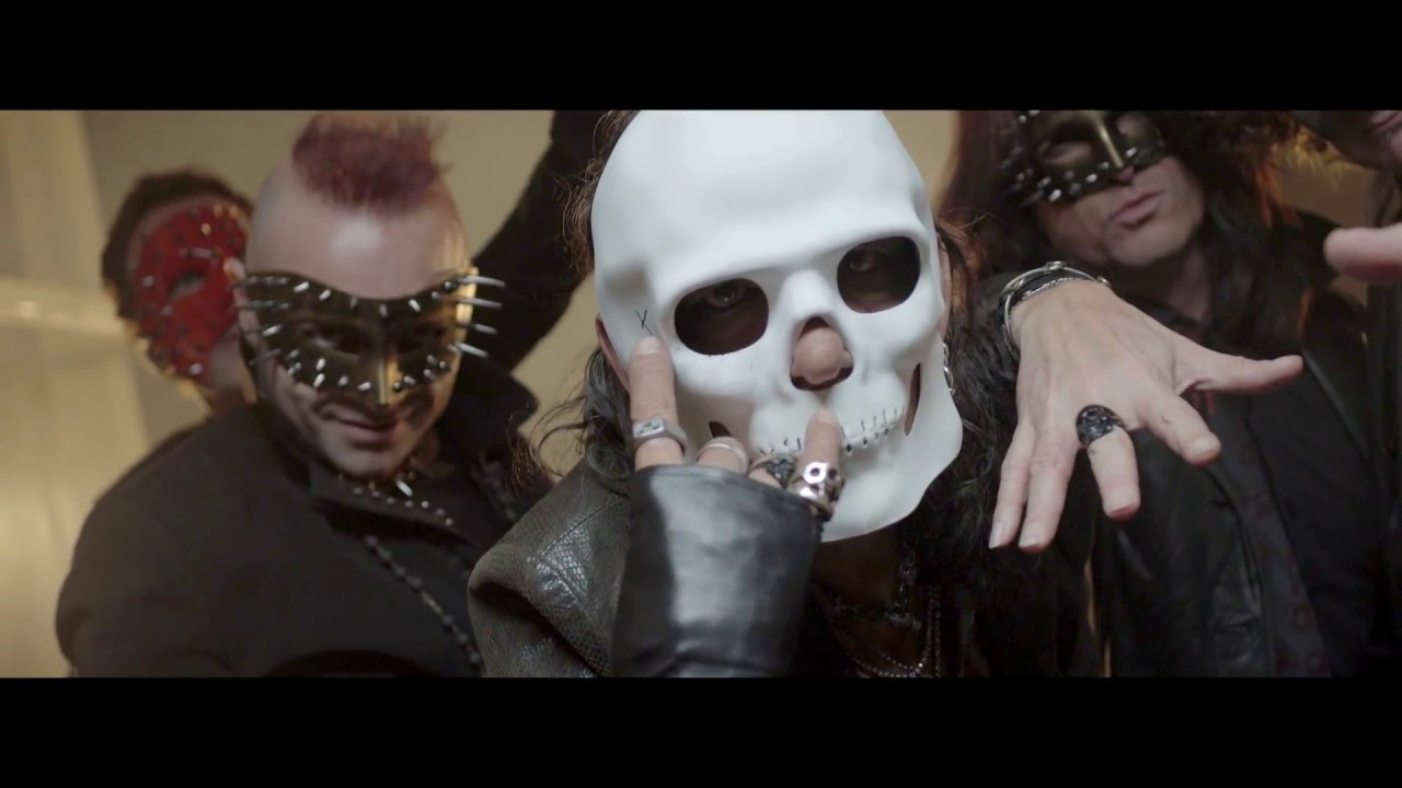 Novo Clip = “Stephen Pearcy – Ten Miles Wide”