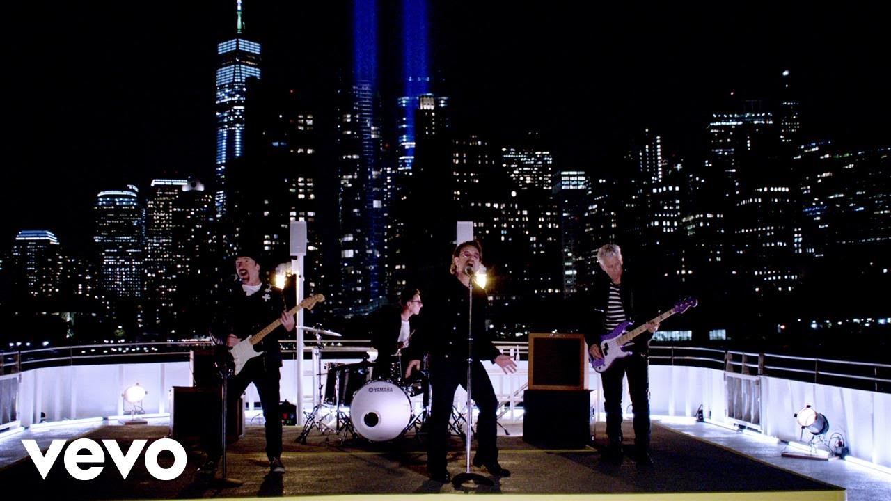 Novo Clip = “U2 – You’re The Best Thing About Me”