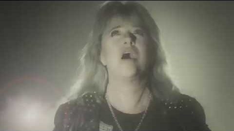 Novo Clip = “Suzi Quatro – No Soul / No Control”