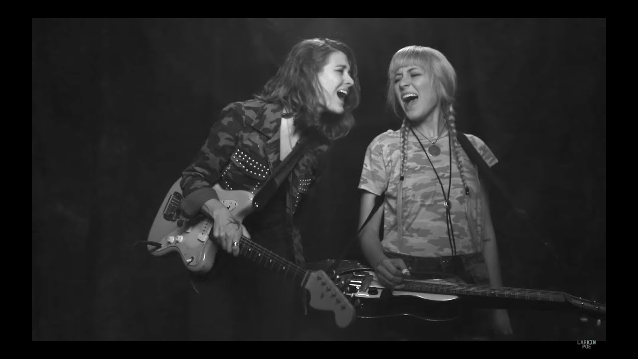 Novo Clip = “Larkin Poe – Look Away”