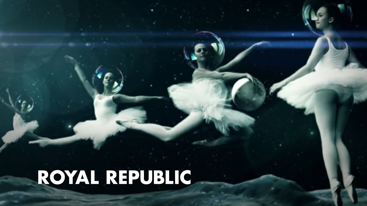 Novo Clip = “Royal Republic – Everybody Wants To Be An Astronaut”