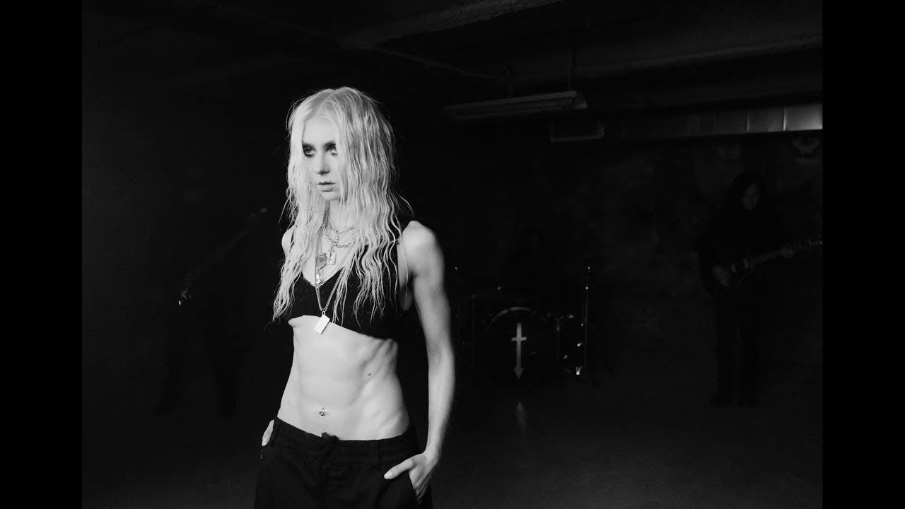 Novo Videoclipe = “The Pretty Reckless – For I Am Death”